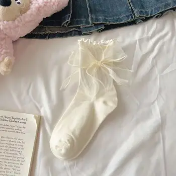جوارب نسائية متوسطة الطول بلمسة دانتيل — صورة 6