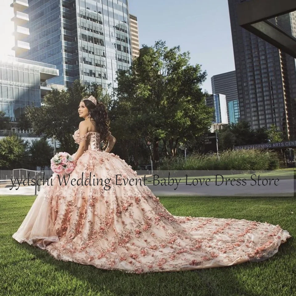 Quinceanera Dress 2023 Gold Off The Shoulder Beading Appliques Sparkling Ball Gown Birthday Formal Party Gown Robes De Soirée