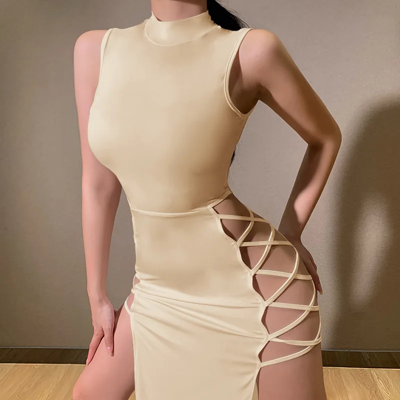 Back view showcasing bandage design