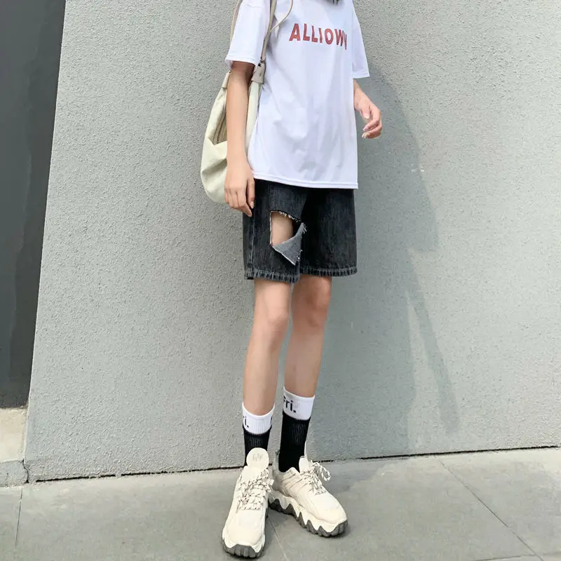 Denim Bermuda Shorts Woman Y2K Long Streetwear Biker Shorts Women High Waist Cute Summer Half Short Pants Ladies Ripped Jeans
