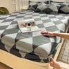 Polyester Cute Bear Bedding Fitted Sheet Elastic Band Around Mattress Cover Twin Full Queen King Bed Cover Protector Bedspread 4