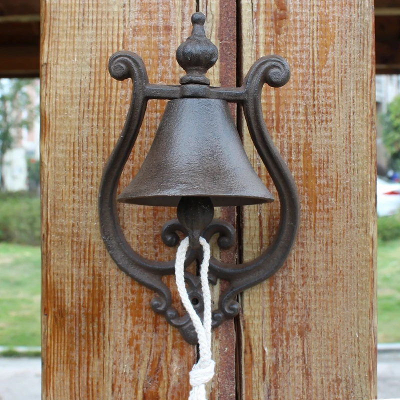 

Cast Iron WELCOME Dinner Bell Simple Wall Mount Metal Door Bell Home Garden Porch Patio Farm Yard Cabin Ctaft Decoration Retro
