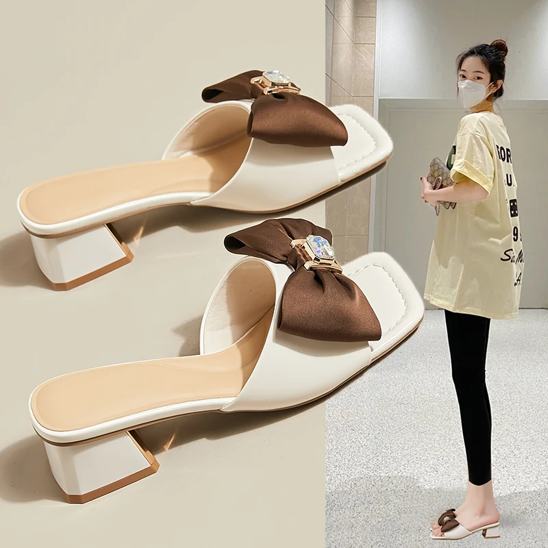 

Ladies Flat Shoes Casual Square Sandals Summer Luxury fashion Shoes for women