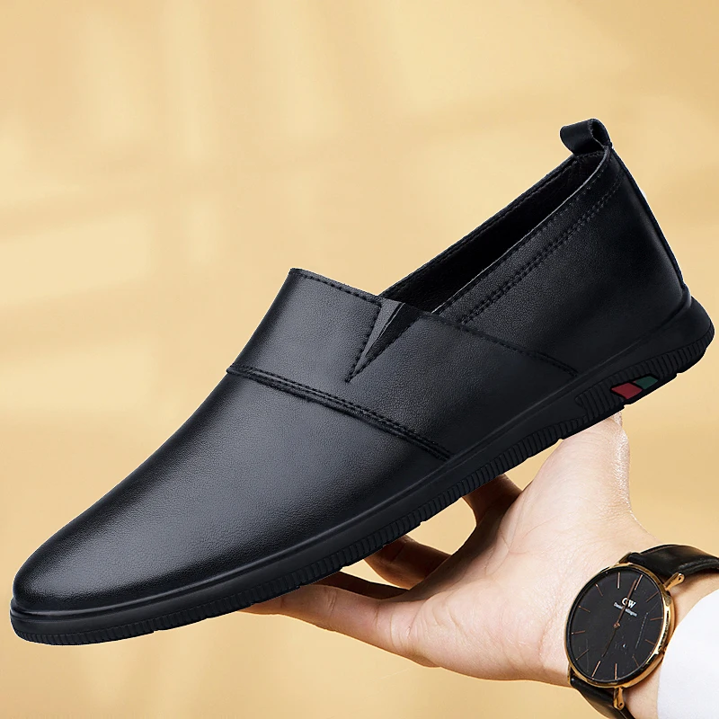 

Genuine Leather Loafers Men slip on Design Moccasin Fashion Soft Flats Casual Men Shoes outdoor Adult Footwear Boat Shoes men