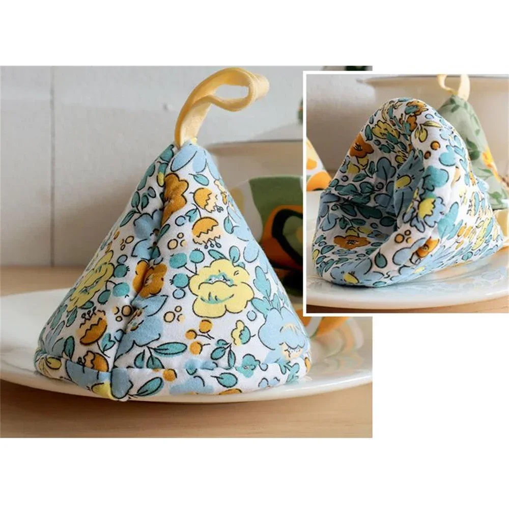 New Cloth Cotton Quilted Triangle Pot Hat Anti-Scalding Heat Insulation Pot Hat Cover Kitchen Casserole Iron Handle Gloves