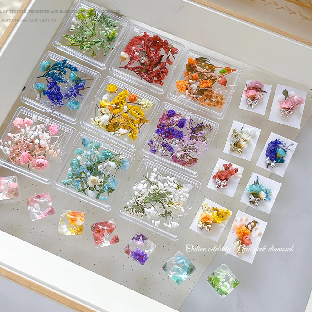 

Ins Style Fashion Nail Art Charms Painting Retro Style Creative Dried Flower Design 3D Nail Decorations Mixed Manicure Supplies