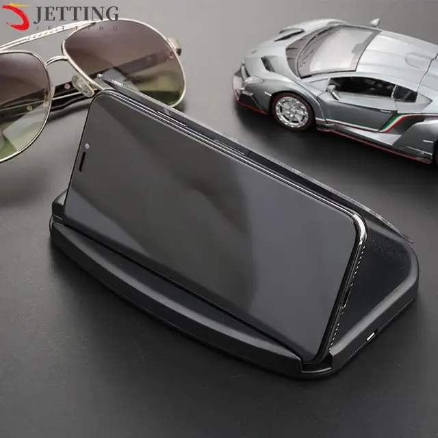 안전하고 편리한 HUD 기술로 스마트한 운전 경험을