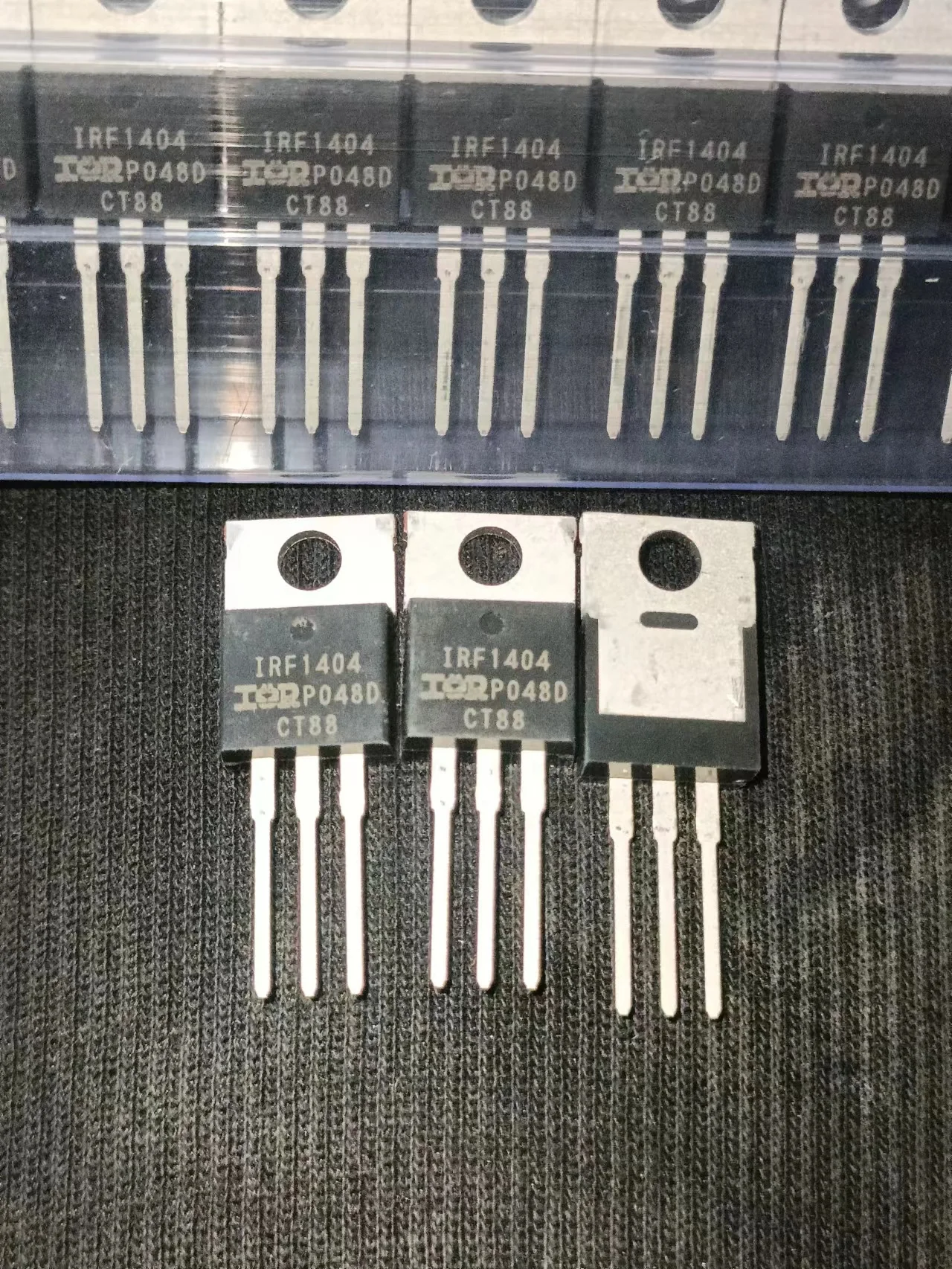 IRF1404 Mosfet Original 100% IRF1404PBF 40V 202A TO220 Transistor