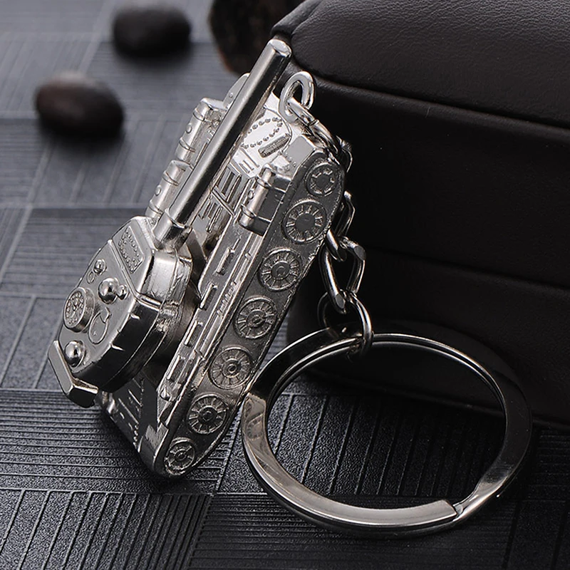 1 Stück Herren Auto Anhänger personalisierte Tank Welt T34 Modell Schlüsselanhänger Vatertag kleine Geschenk Schnalle – Detail 2