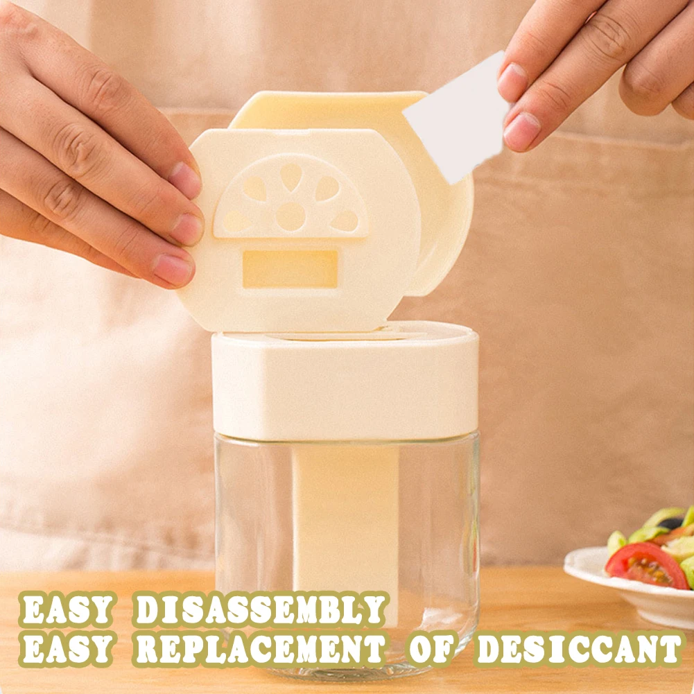 Flip Cover Design Seasoning Bottle Transparent Sturdy Salt Jar With Handle For Daily Use