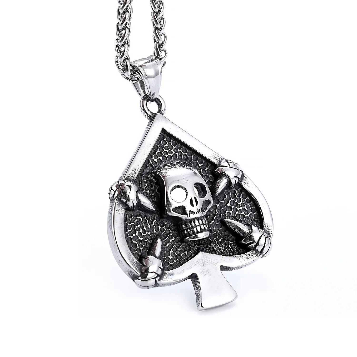 

European and American Personalized Minimalist Design Spade Skull Head Stainless Steel Pendant Necklace Chain