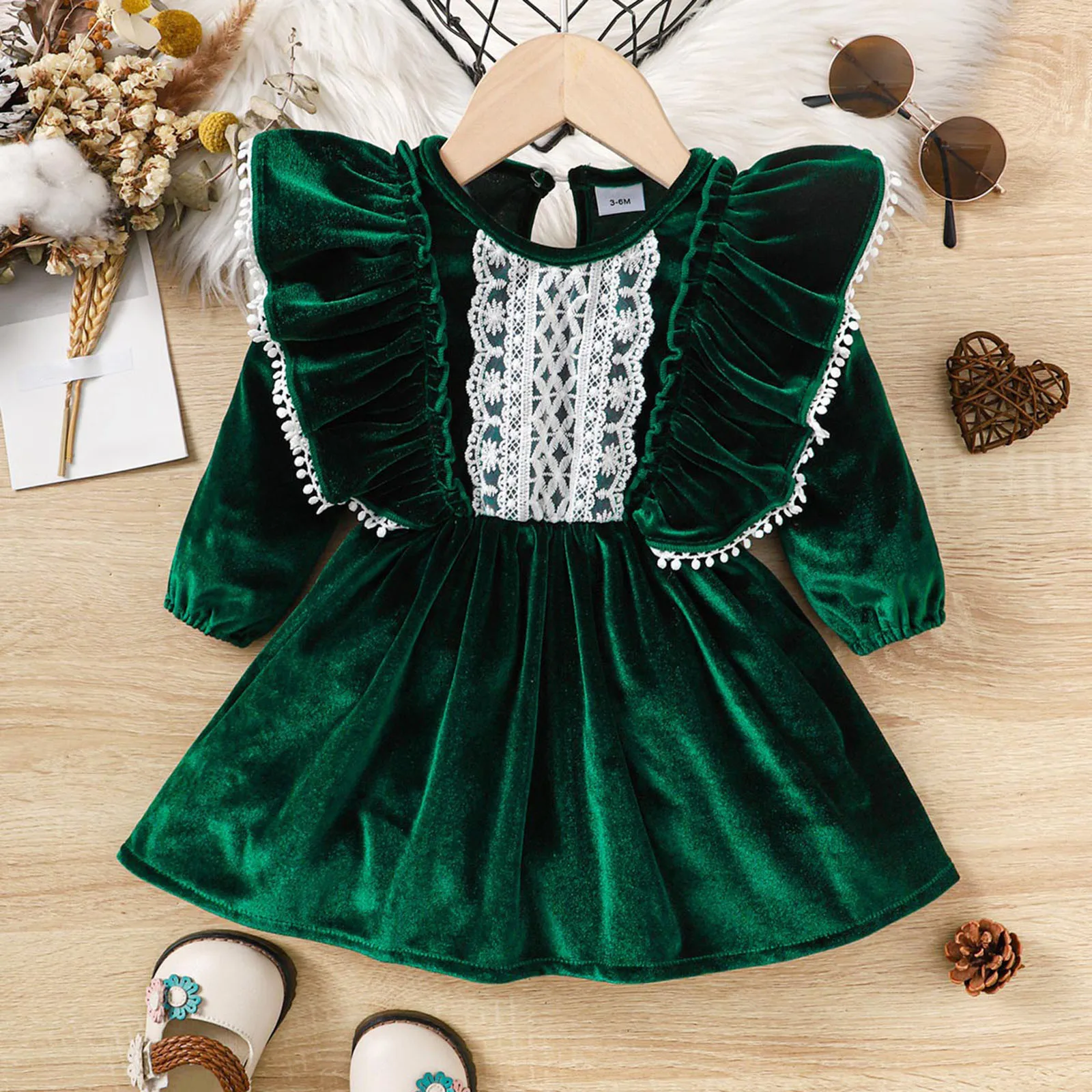 

Toddler Girls Corduroy Dress Autumn Winter Kids Long Sleeve Lace Ruffles Party Gown Dress Halloween Christmas Pageant Clothes