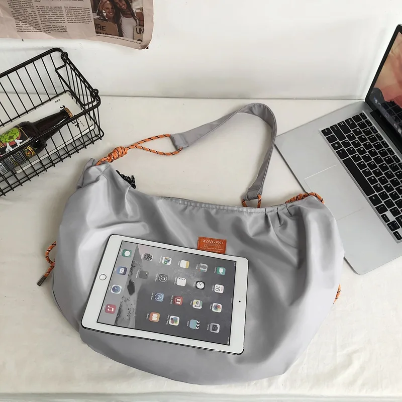 Single Shoulder Crossbody Bag Nylon Sports High Capacity Travel Cross Shoulder Backpack Men's And Women's Single Shoulder Bag