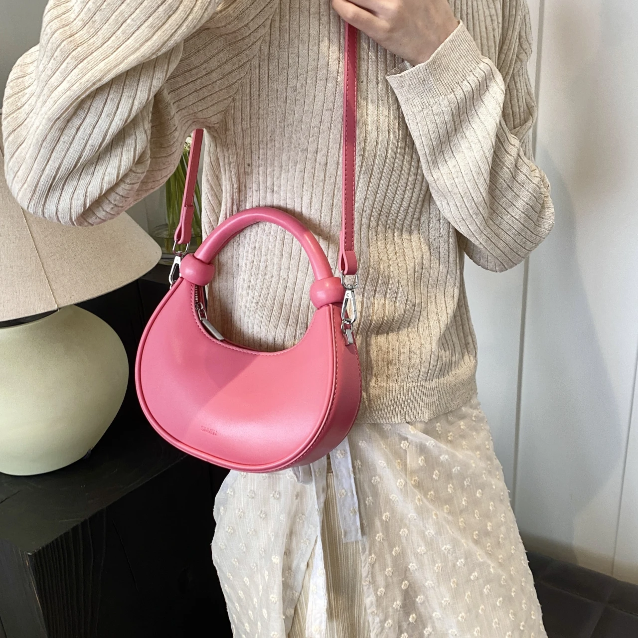 Fashion Hobo Bag For Women 2024 New Designer Half Moon Handbag