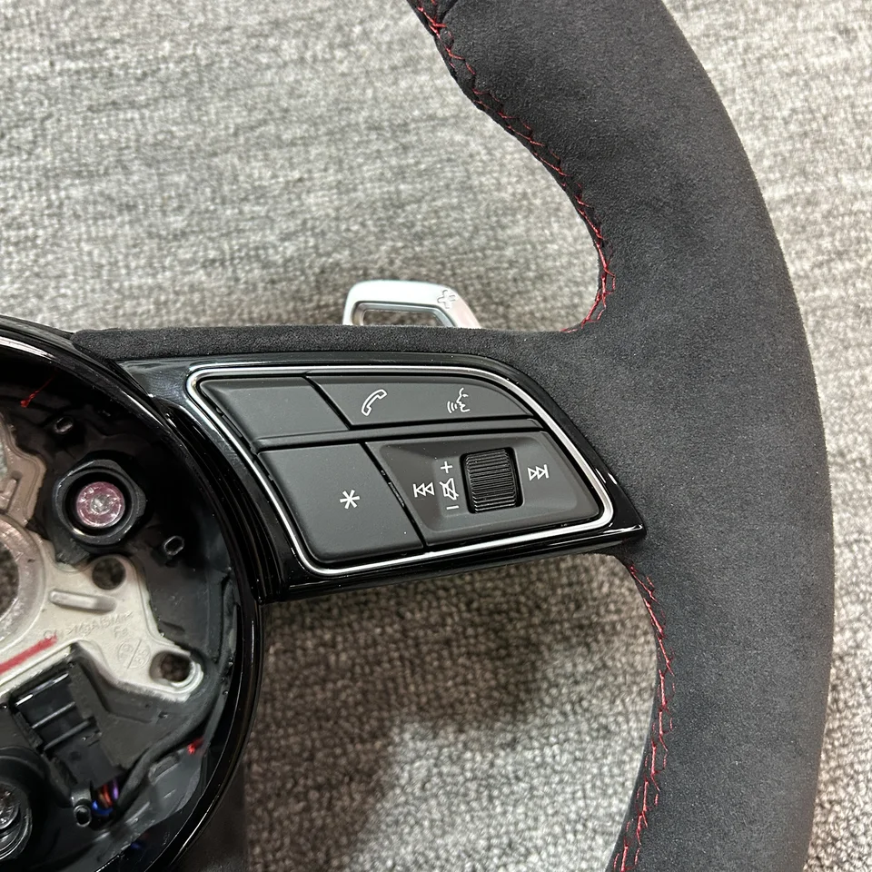 アウディaudi ステアリング・ハンドル RS3 アウディ A3 A4 B9 A5 S3 S4 S5 RS3 RS4 RS5 8V用 スエード本革