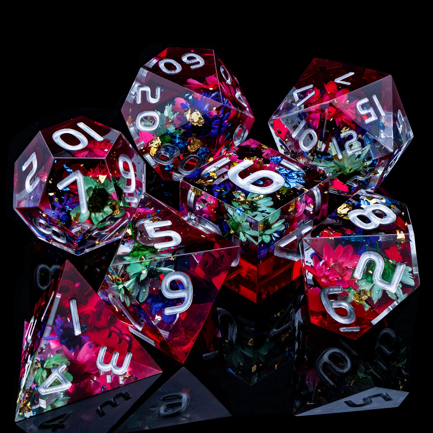

Dnd Sharp Edge Handmade D20 RPG Polyhedral D and D Flower Resin Dice Set For Dungeon and Dragon Pathfinder Role Playing Games