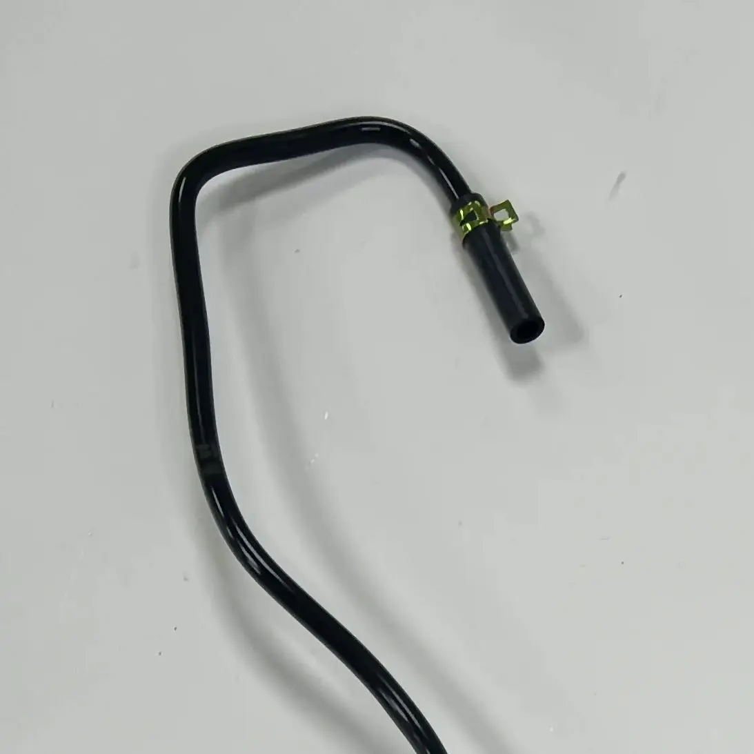 3M51-9D289AE Car Parts Vapour Solenoid Valve Fuel Steam Pipe For Ford Focus