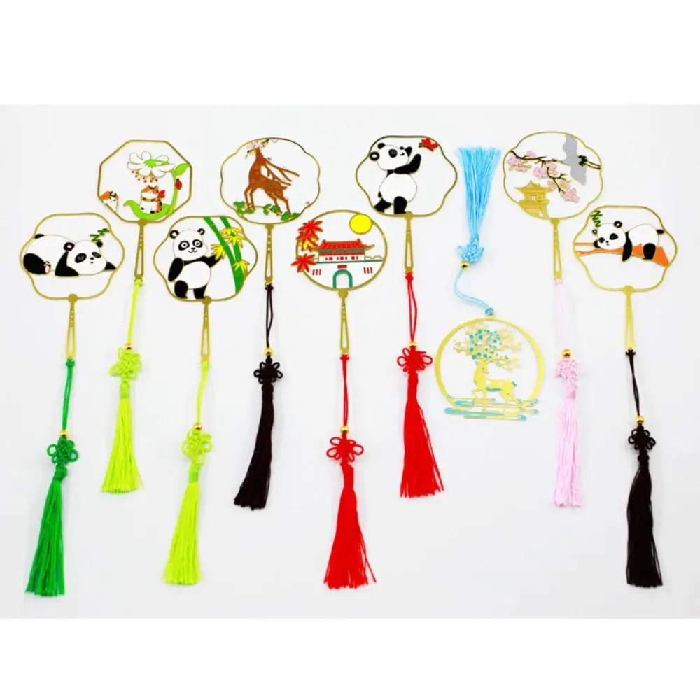 

Chinese Style Bookmark Metal Hollowing Bookmark Creative Animals Book Clip Teachers Friends Graduation Gift Book Page Holder