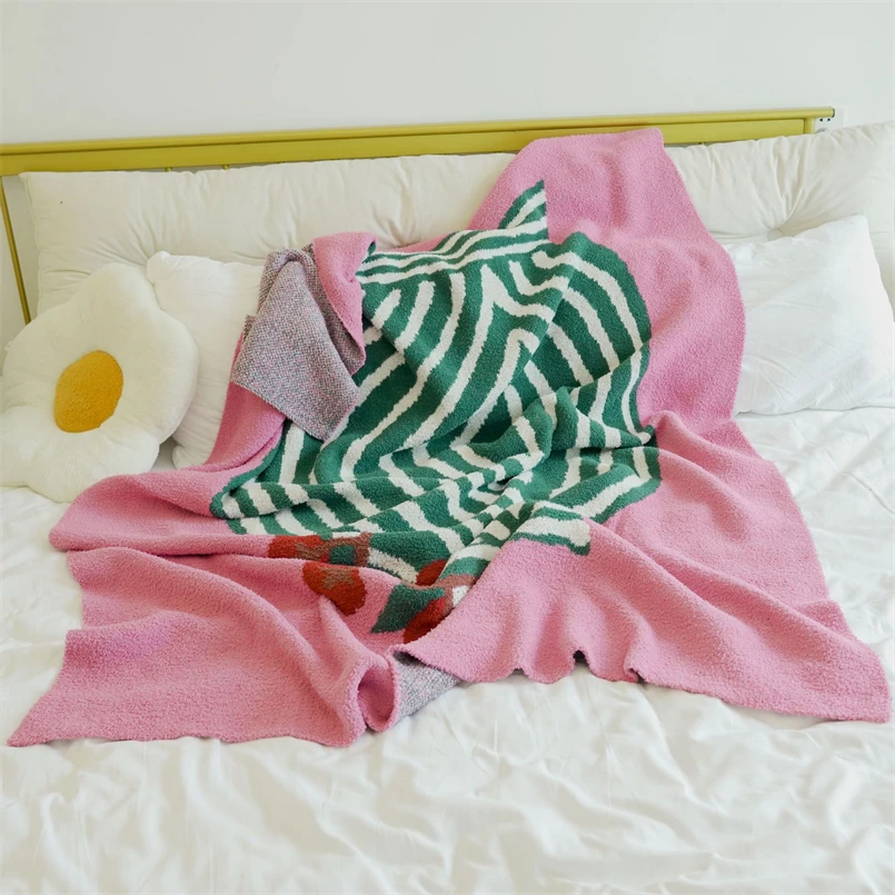 Half Fleece Pink Vase Pattern Sofa Shawl Blanket Nordic Summer Air Conditioning Blanket Office Nap Blanket 2
