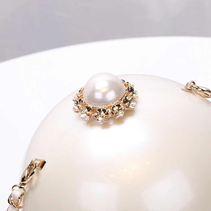 2025 Fashion Design Pearl Ball Borse da sera per feste Borse da donna Borsa a tracolla piccola con custodia rigida in acrilico sferico globale - immagine 4