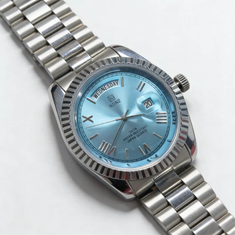 Elegant Waterproof Couple's Quartz Wristwatch with Date Function and Steel Strap