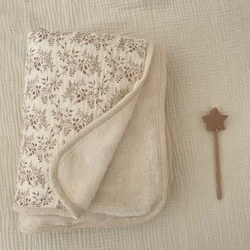 Cozy Winter Fleece Baby Blanket - Velvet Cotton Swaddle & Stroller Cover - 90x130cm (Floral)