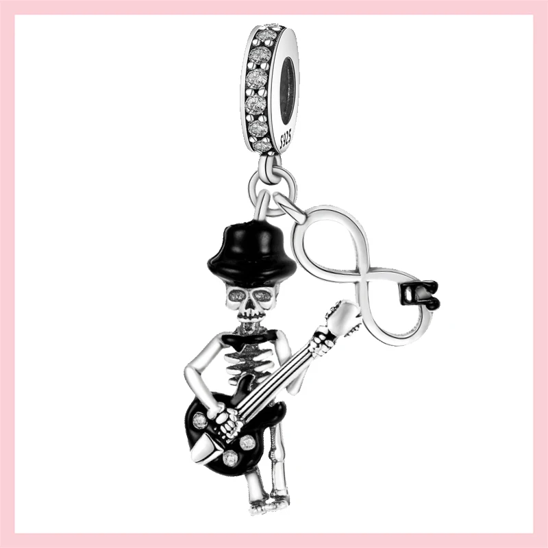 Рисунок 6 - Женские серебряные подвески