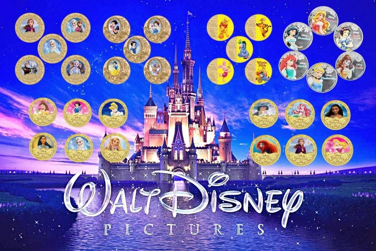 

Disney Cartoon Princess Commemorative Coin Action Anime Figures Ariel Belle Snow White Anna Elsa Cartoon Ornaments Children Gift