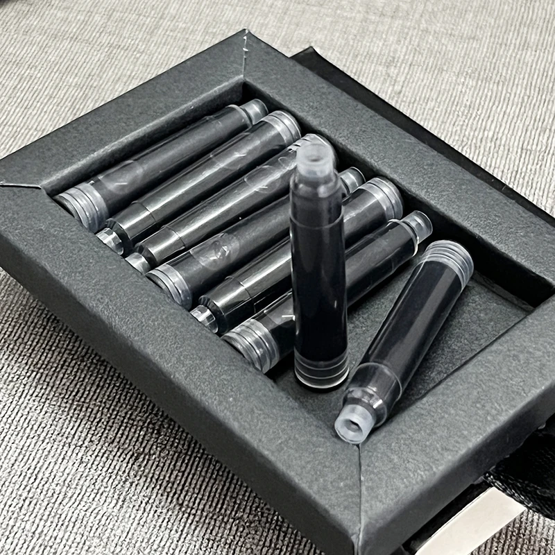 Рисунок 2 - чернильные картриджи для перьевой