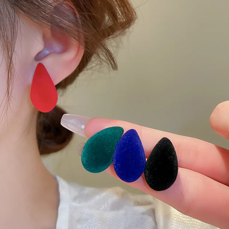 

Droplet Colorful Flocked Exaggerated Earrings Fashion Versatile Commuting Earrings Elegant Autumn and Winter Ear Accessories