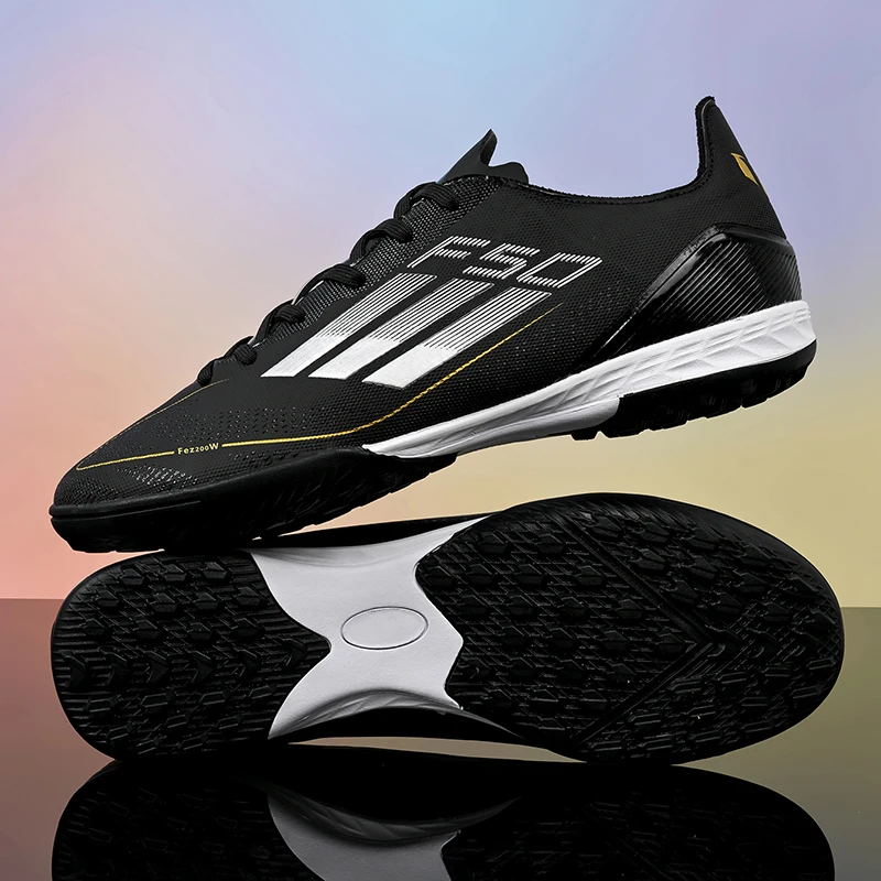 Youth Low-Top Soccer Shoes 3