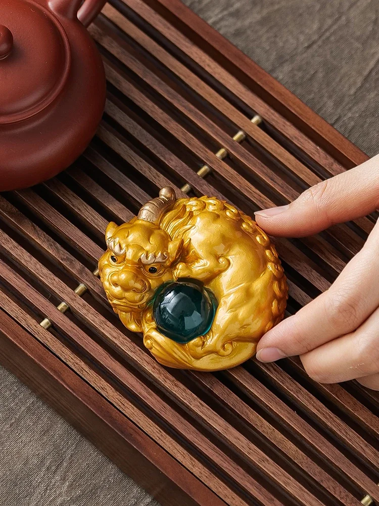 Color-changing Tea Pet Pixiu Resin Decoration Tea Table Accessory
