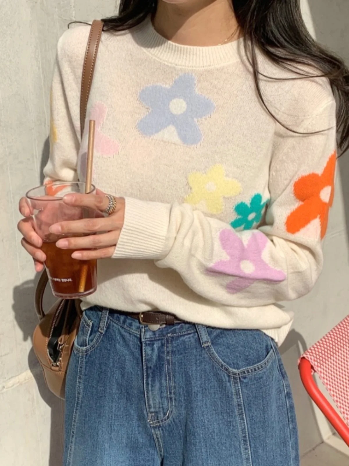 Korean Sweet Flower Knitted Sweater Women's Loose Design round Ne Overhead Top Trendy Autumn Faion Comfortable Warmth