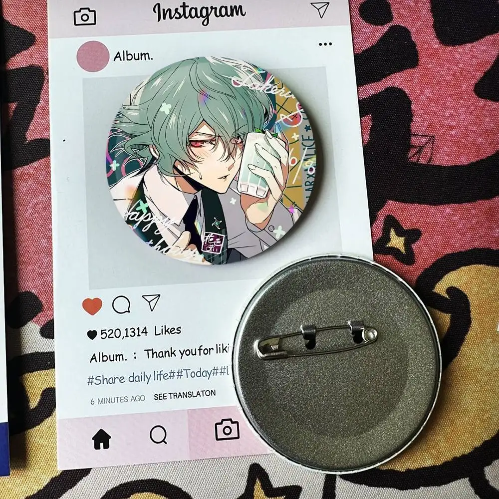 C-Collar M-Malice Round Fan Badge Collection - Gifts, Brooches, Souvenirs
