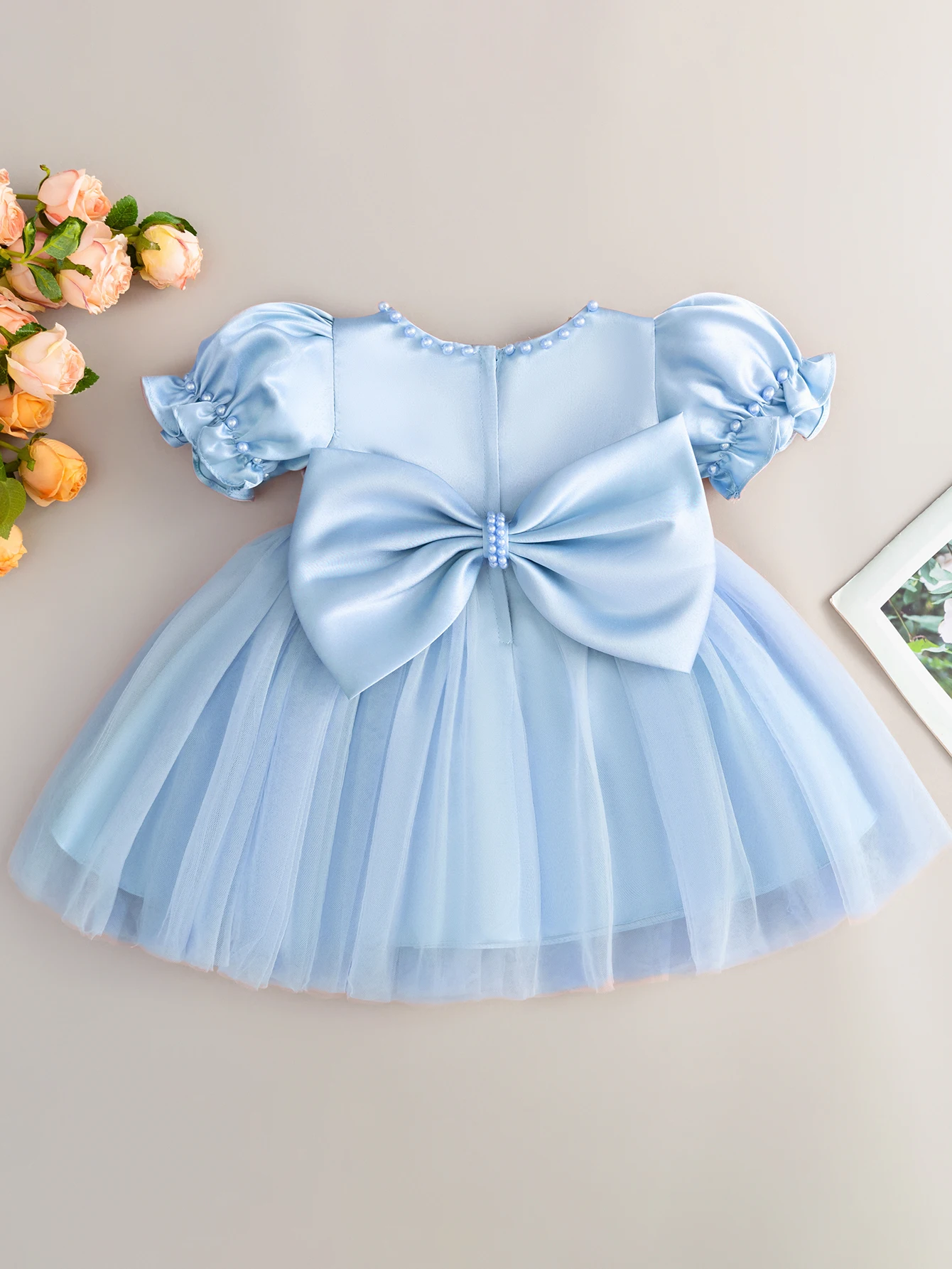 Elegant Sky Blue Satin Princess Dress for Girls with Bowknot - Ideal for Special Occasions