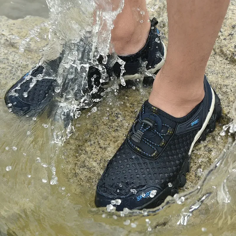 2023 New Fashion Aqua Shoes Men Non-slip Fishing Quick-drying Breathable Water Shoes Diving Walking Mesh Sport Rubber Sneakers