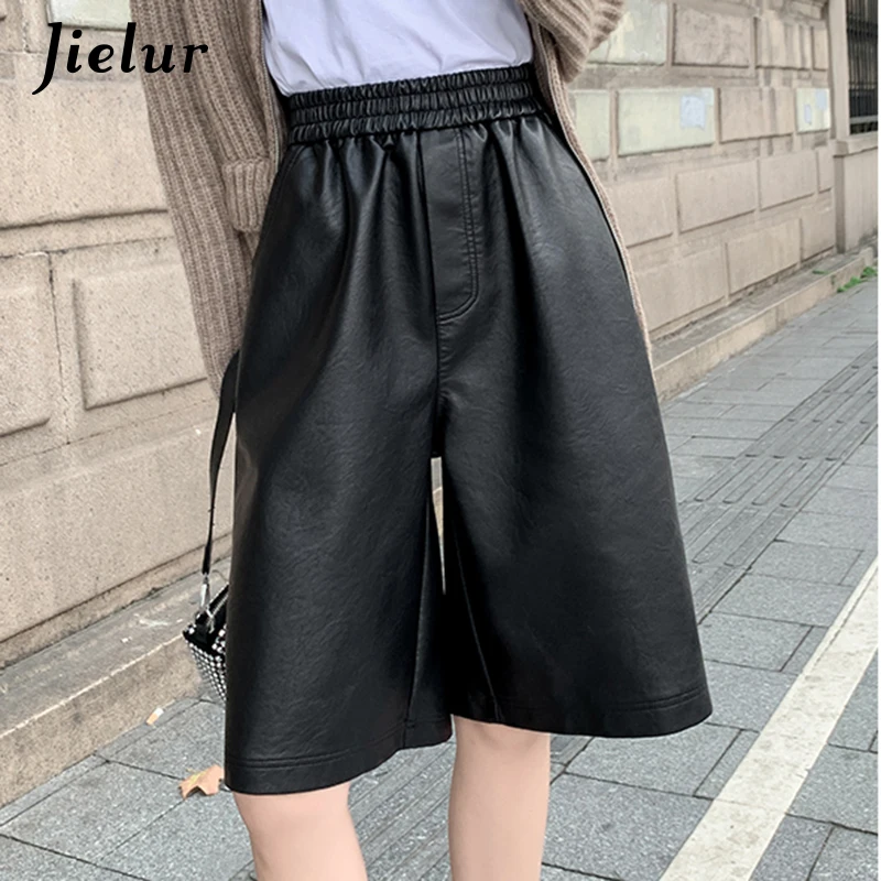 

S-3XL Size Fashion PU Leather Shorts Women Elastic Waist Loose Wide Leg Five Points Black Leather Trousers Shorts New