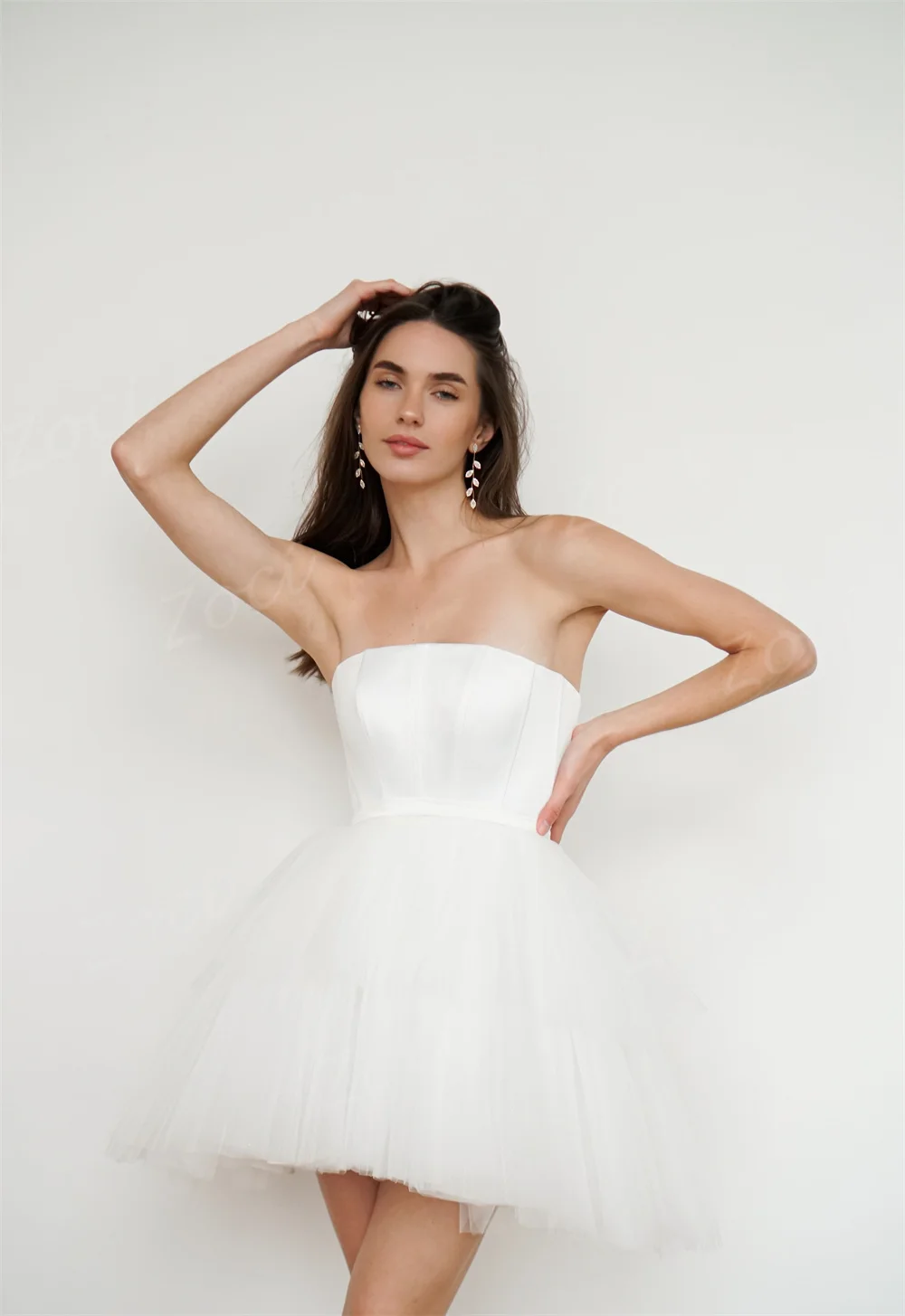 Zoci Simple Strapless White Short Wedding Dresses Sleeveless Tulle Corset Bride Dress Customized vestidos de novia Wedding Gown 3