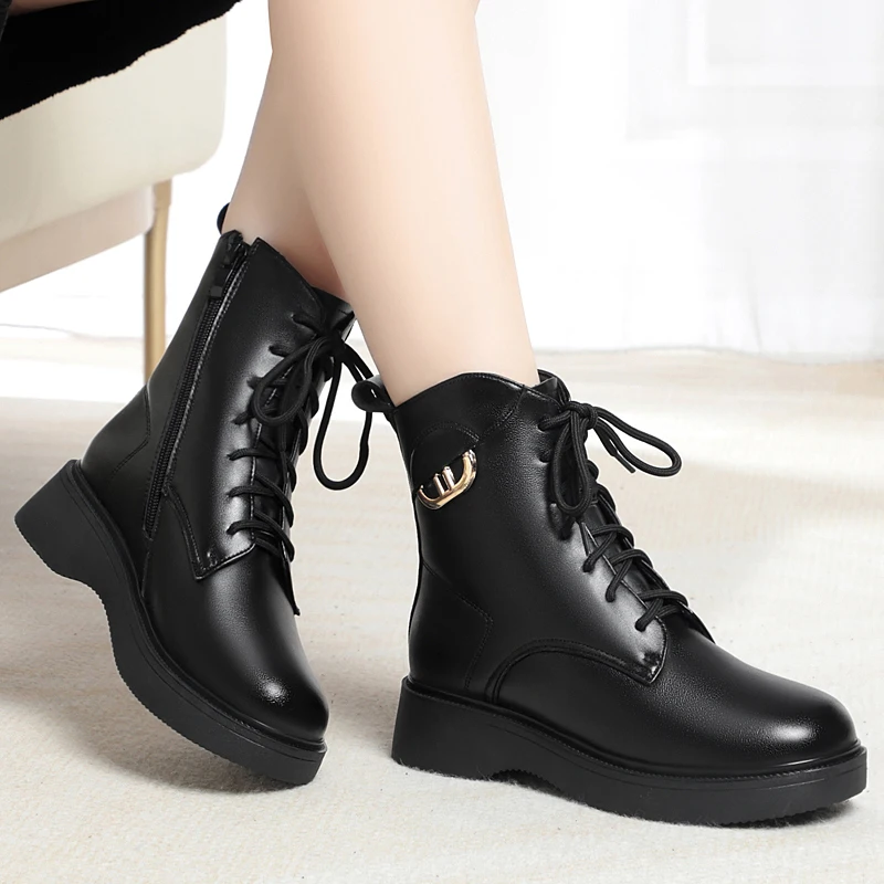 AIYUQI Women's Winter Boots Wedge 2024 New Natural Wool Warm Ladies Short Boots British Style Women's Motorcycle Boots