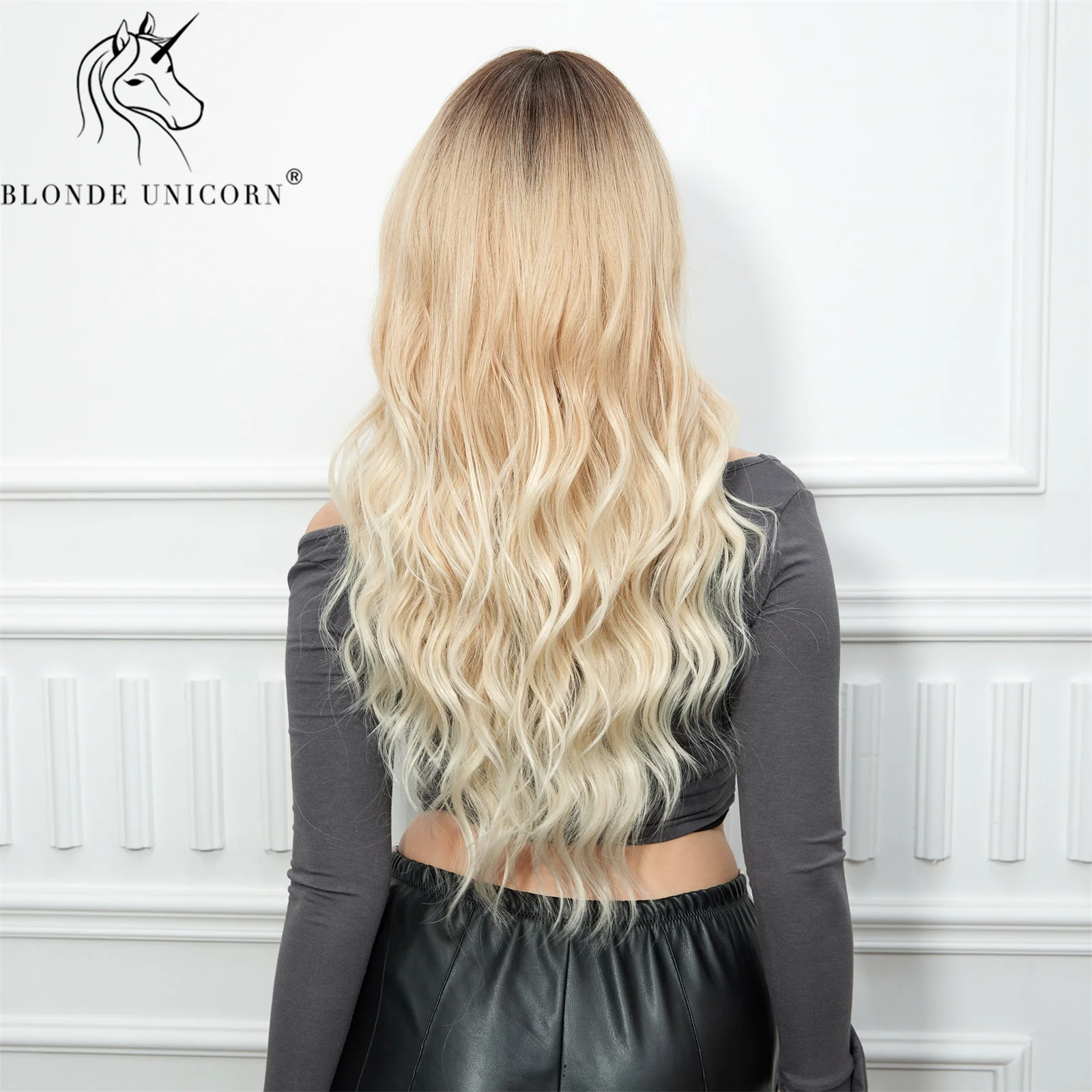 Blonde Unicorn Long Synthetic Ombre Brown Blonde Wig Wavy Wigs with Bangs Cosplay  Wigs for Women Party Use Heat Resistant Fiber