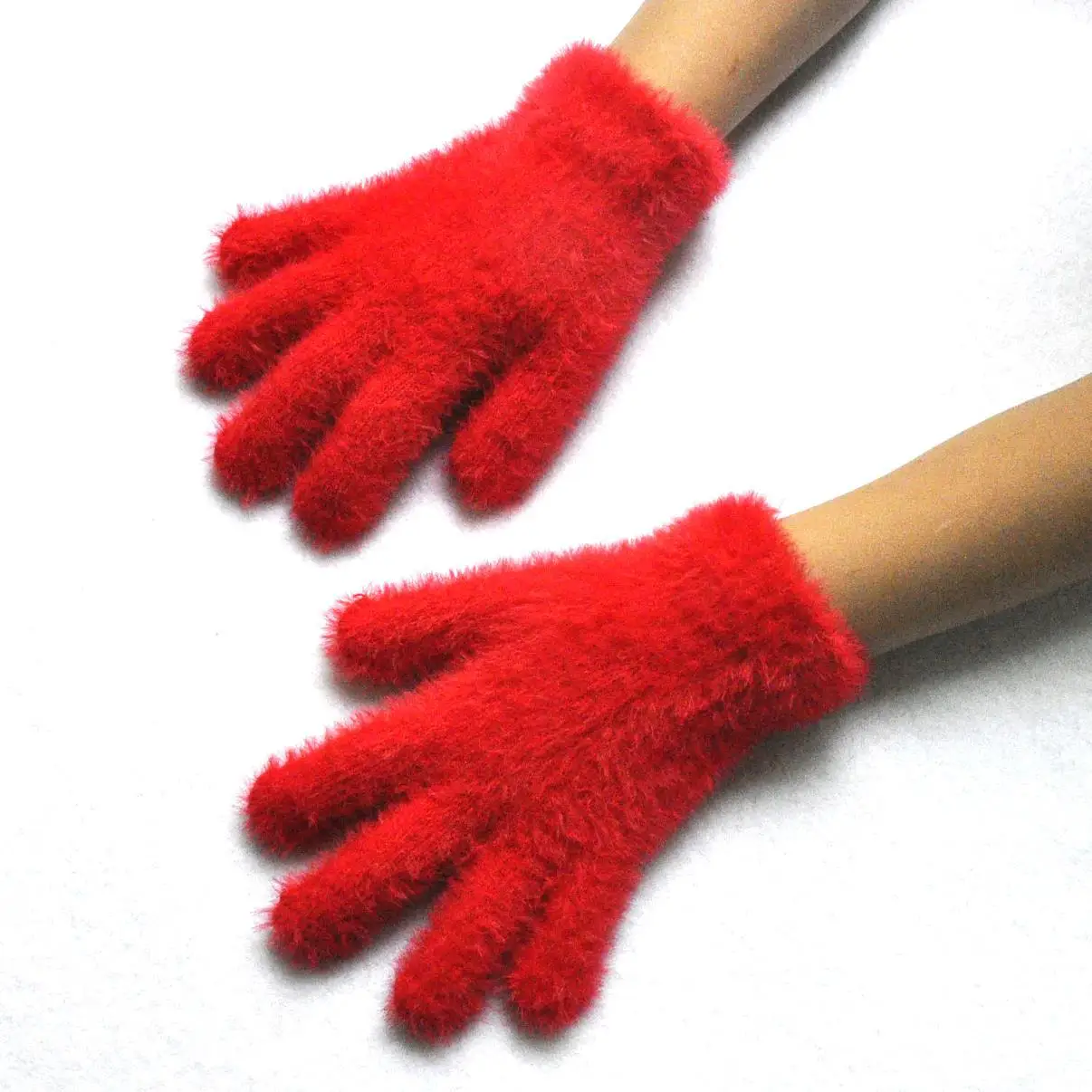 New Warm 3-6 Years Old Children Gloves Winter Baby Faux Sable Solid Thickened Plush Furry Full Finger Mittens Autumn Hand Warmer 5
