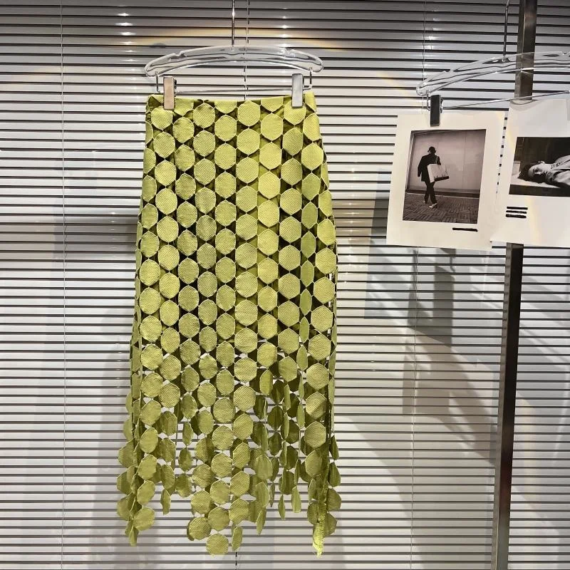 pleated midi skirt DEAT Women Three-dimensional Dot Hollow Design Skirt New High Waist Fashion Temperament Spring Summer Lady Skirts 2022 11D9395 black pleated skirt