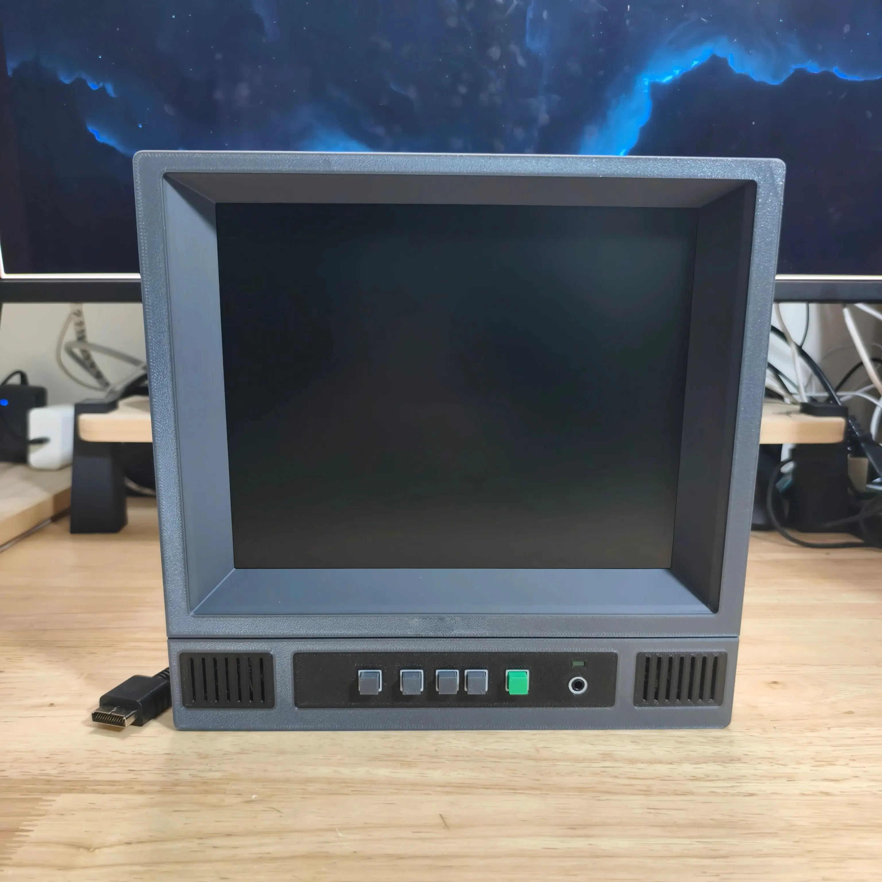 10.4 LCD HDMI