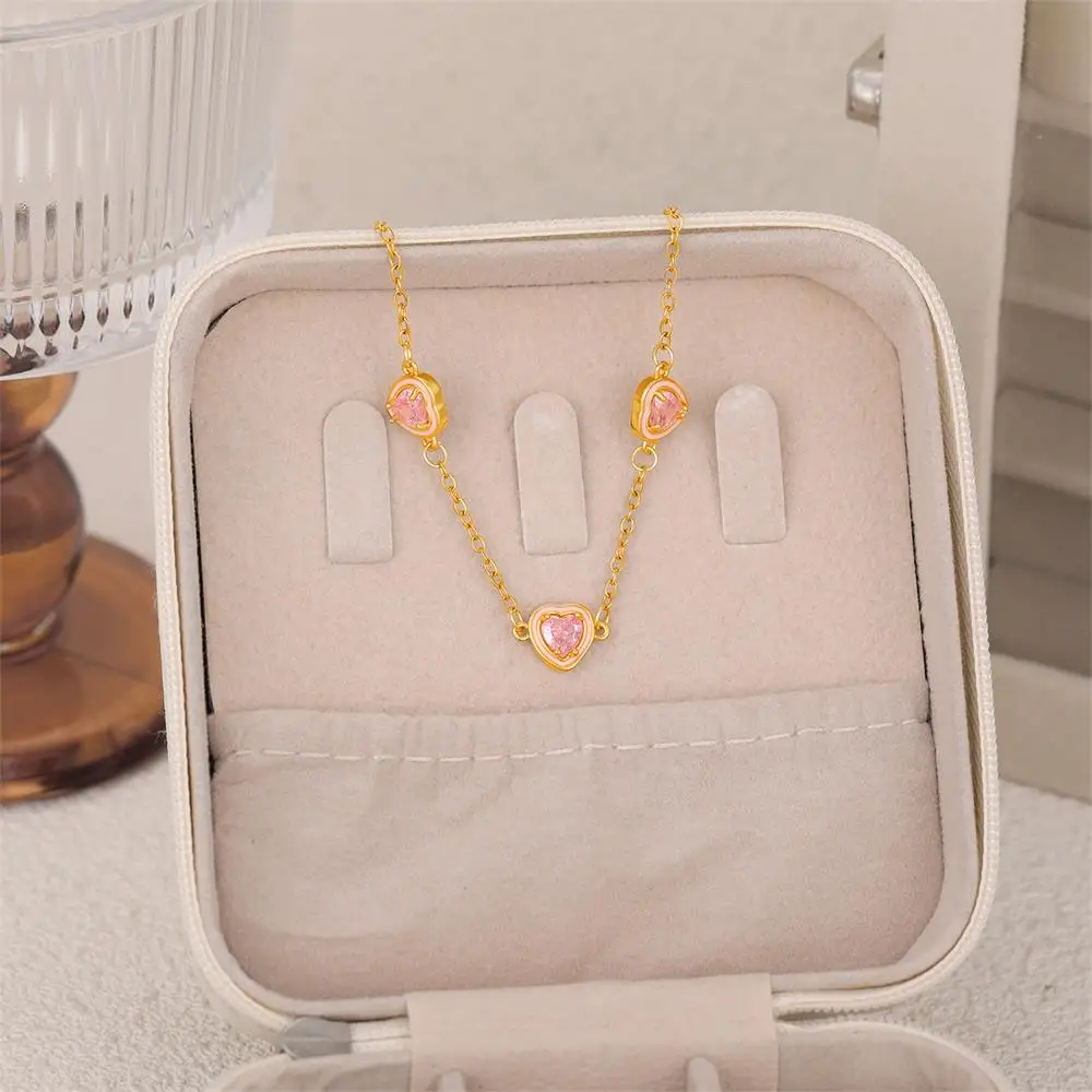 French Light Luxury Pink CZ Zircon Bracelet PVD Stainless Steel Romantic Heart Sparkling Rhinestone Delicate Hand Jewelry Gifts