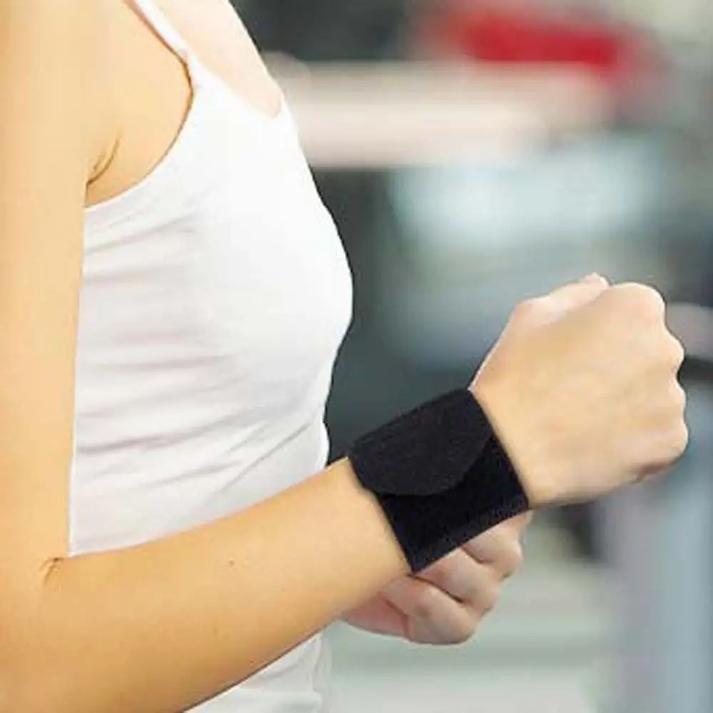 

1PC Spring Summer Thin Wrist Support Tennis Sports Protection Gym Sports Wristband Palm Guard Adjustable Wrist