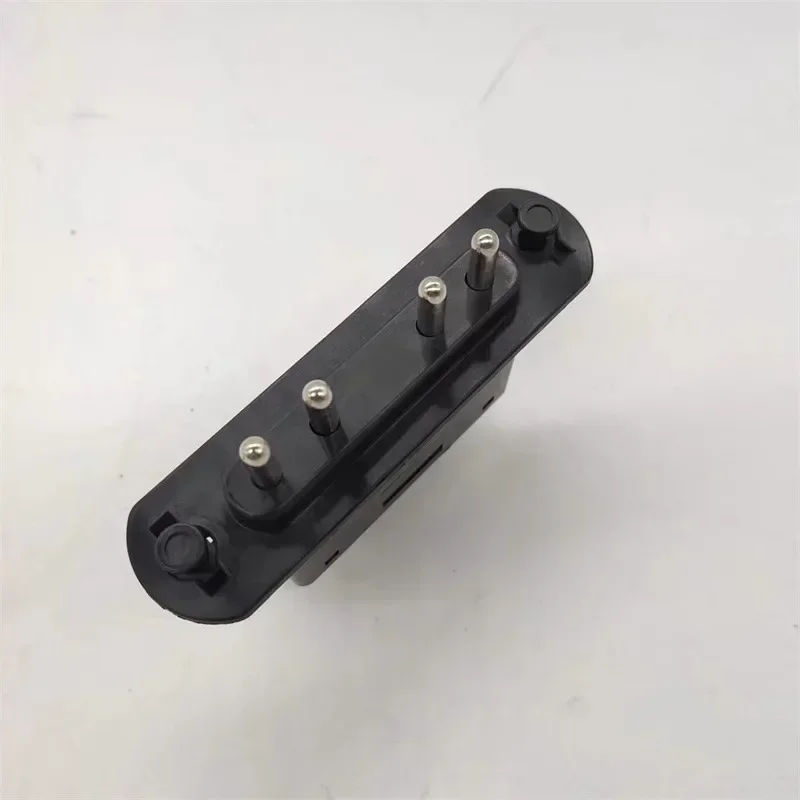 For iveco Door light switch Ousheng central control Door positive negative contact switch headlight switch,electromagnetic push button switch,power cord switch,wifi smart switches,rear door window switch,reverse light switch,gearshift position switch,temperature control switch
