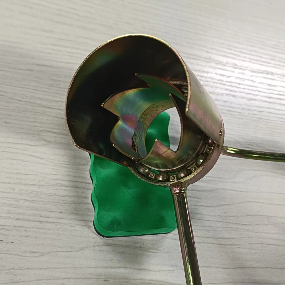 Hand Crank Corn Peeler Thresher Shucker Clip Design Manual Corn Threshing Tool Sheller Separator for Kitchen Accessory/Gadgets