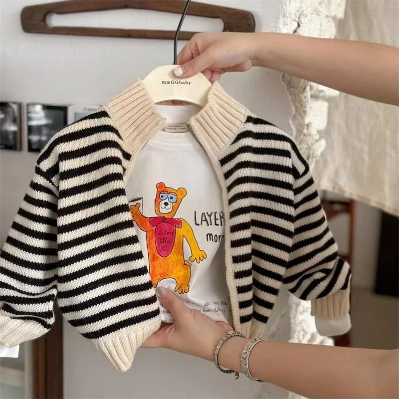 ������ ��Ʈ������ ��Ʈ ī���,  ���� ��Ʈ, �ѱ� ��� ������, ���� �� ���� �м�, 2024 ���ö �� ���� �Ż�