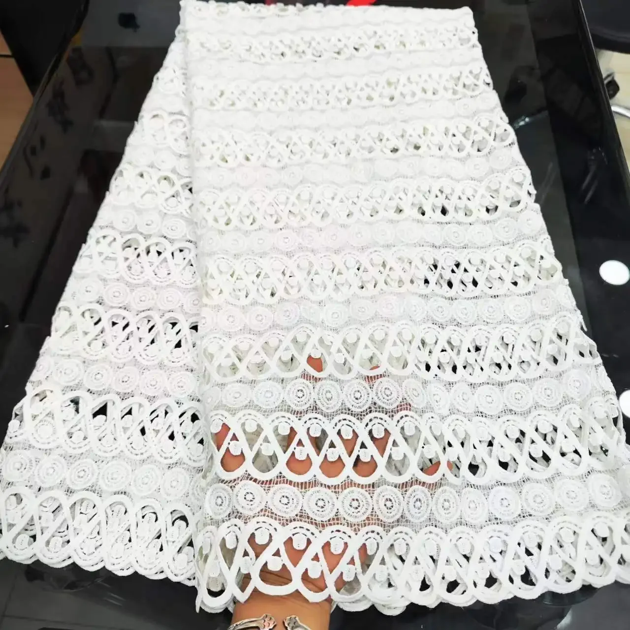 

Latest White Nigerian Milk Silk Lace Fabric 2023 French African Guipure Cord Water Soluble Lace Fabric For Party Dress LJFT2313