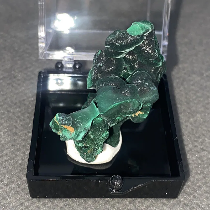 100% natural Malachite  raw stone mineral specimen healing crystal gemstone collection Box size:35*35*35mm